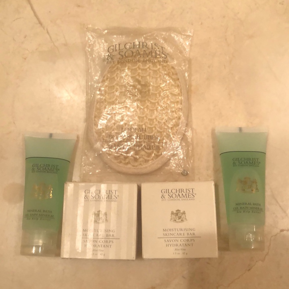 Gilchrist & Soames moisturizing bar and Mineral Bath Gel